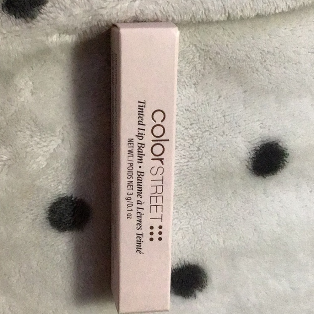 Color street tinted lip balm 3 g new box